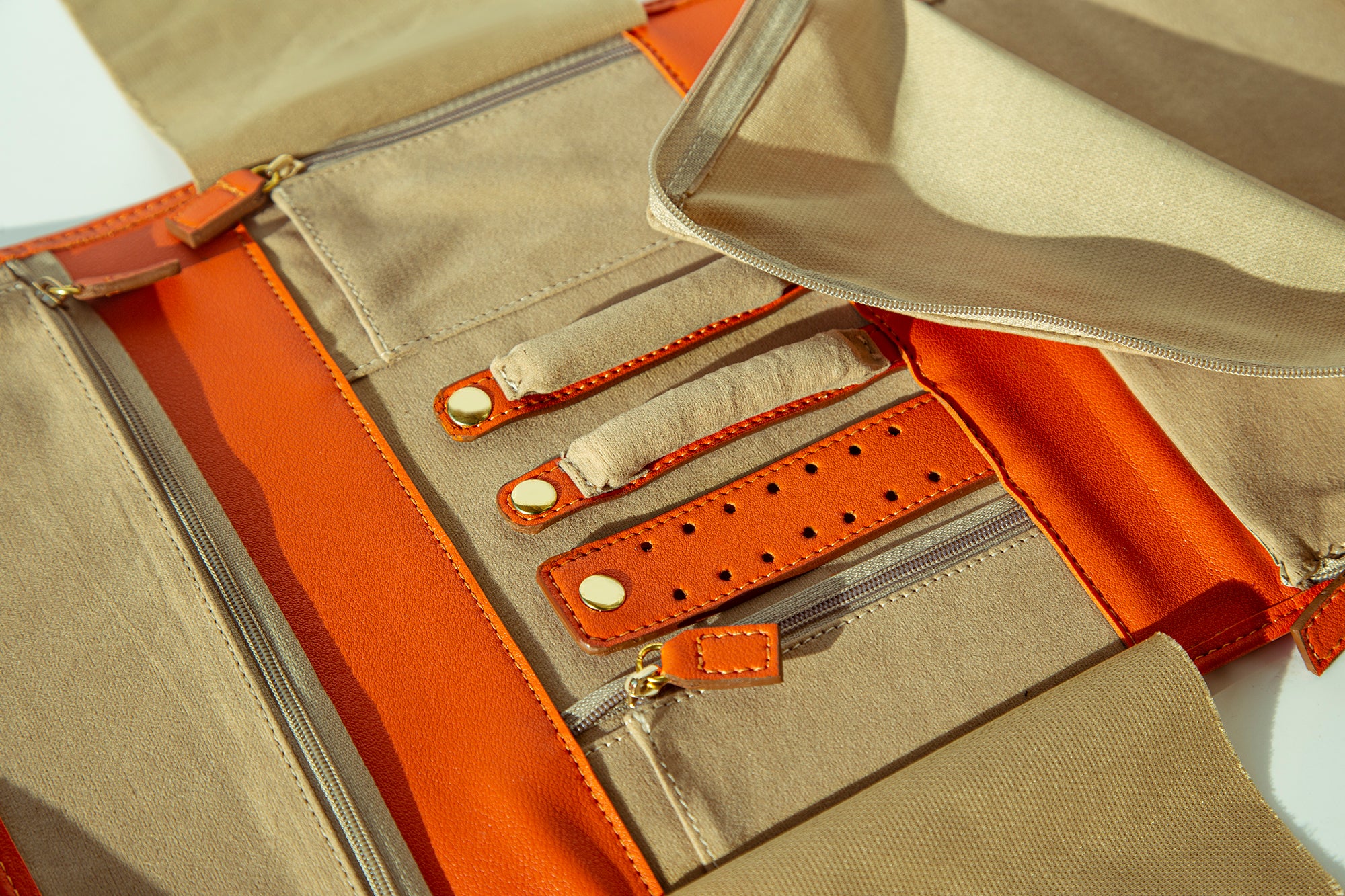 Jewelry Boxes & Wallets
