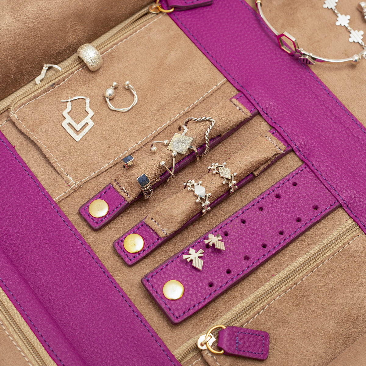 Fuschia Akeela Travel Jewelry Wallet