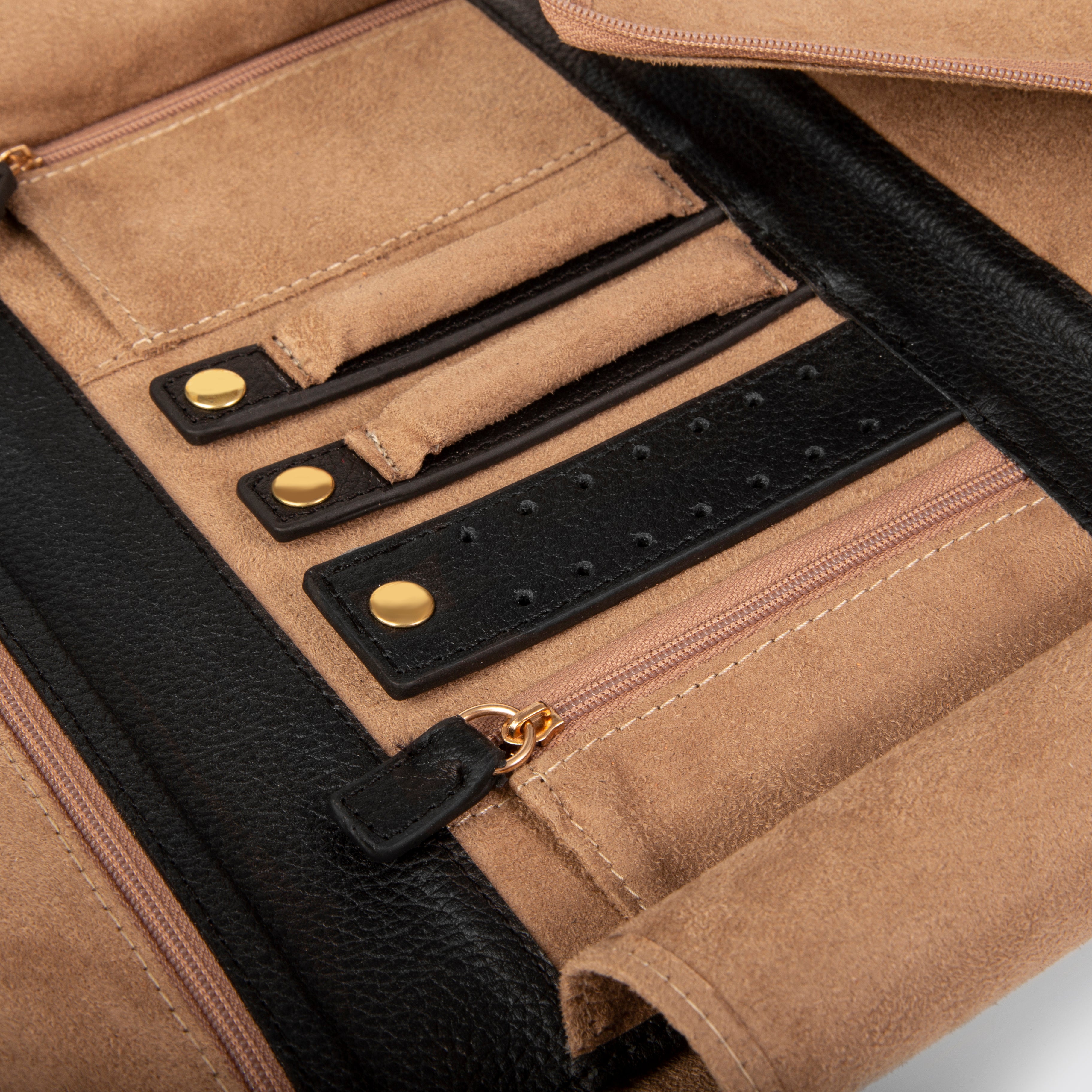 Black Akeela Travel Jewelry Wallet