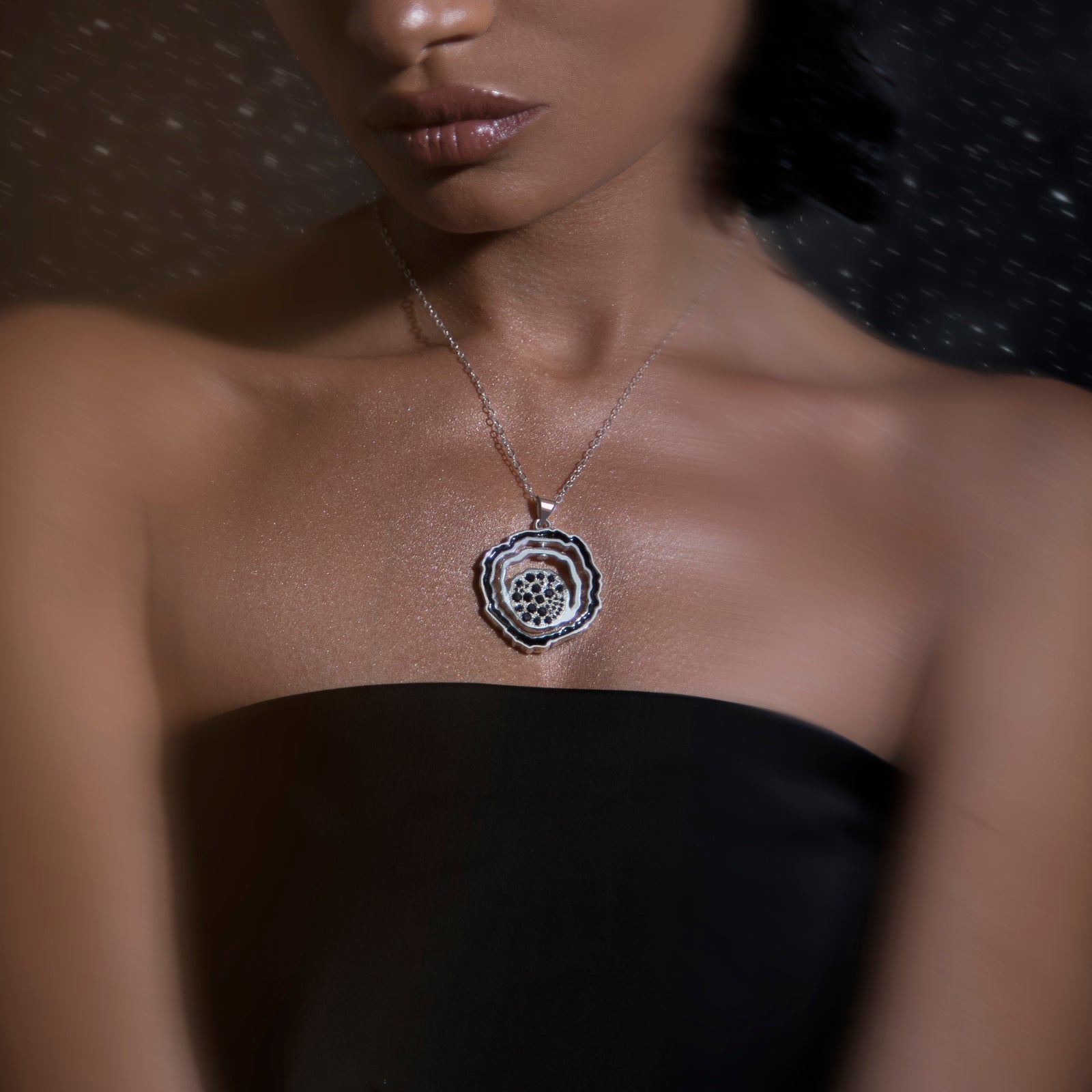 ネックレス・ペンダント Black Hole Su Multi Thread Fringes Necklace Dynamic Black Hole Necklace – SANDBOX Jewelry